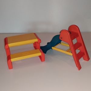 Little Tikes mini picnic table & slide (cracked!)